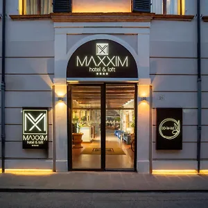 Maxxim & Loft Hotel Ferrare